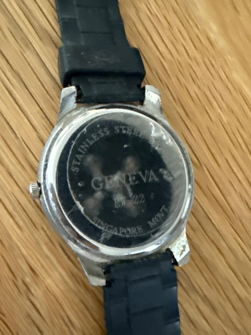 Geneva Polka Dot and Bling Black & White Large Round Analog Watch, New Battery